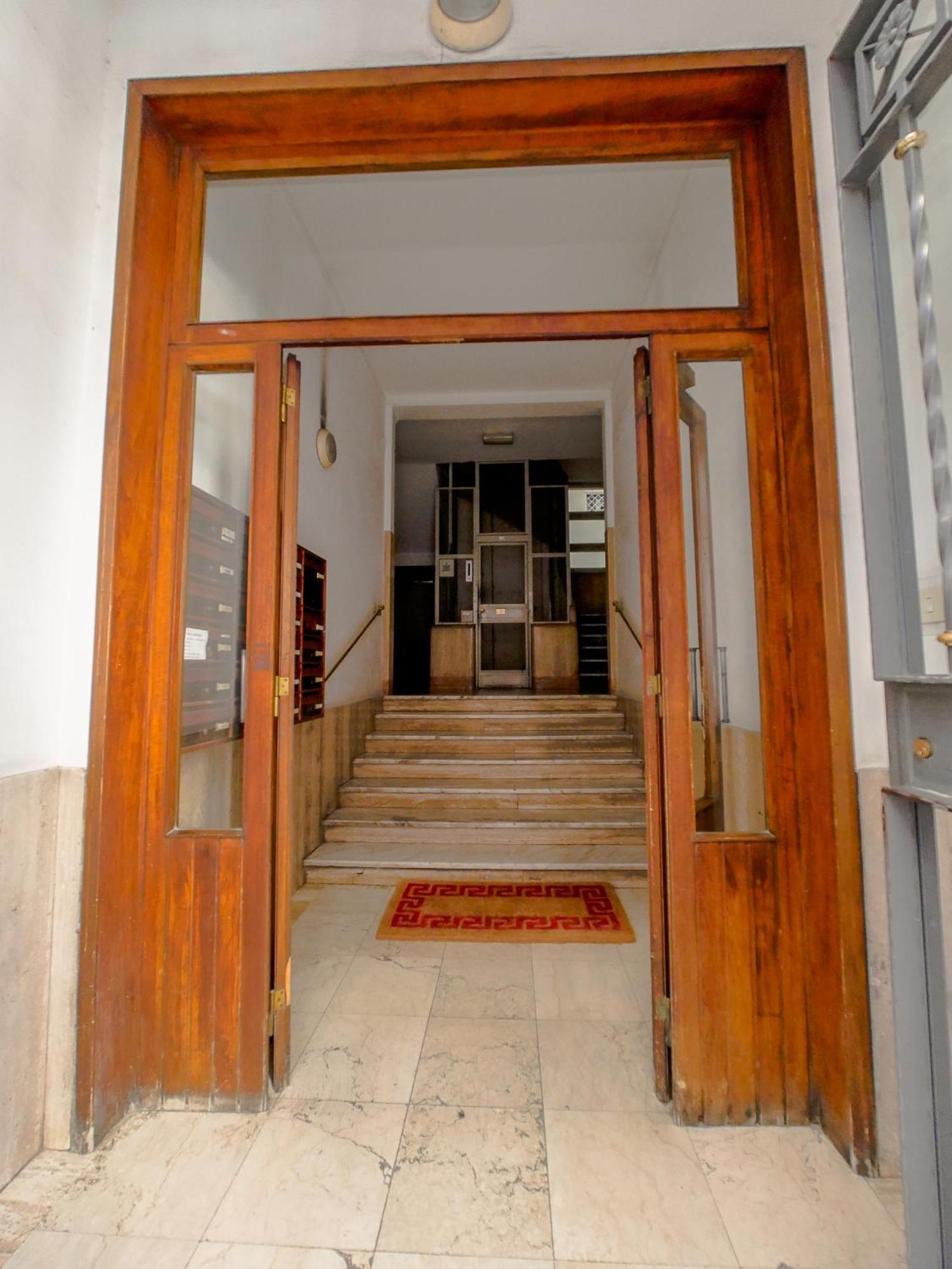 Appartement Chic Modern 2-bedroom Near Metro Rome